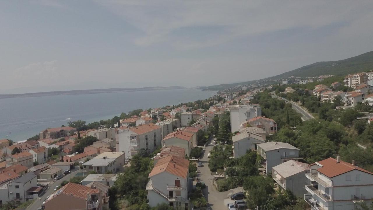 Apartment Sarar Crikvenica Exterior foto