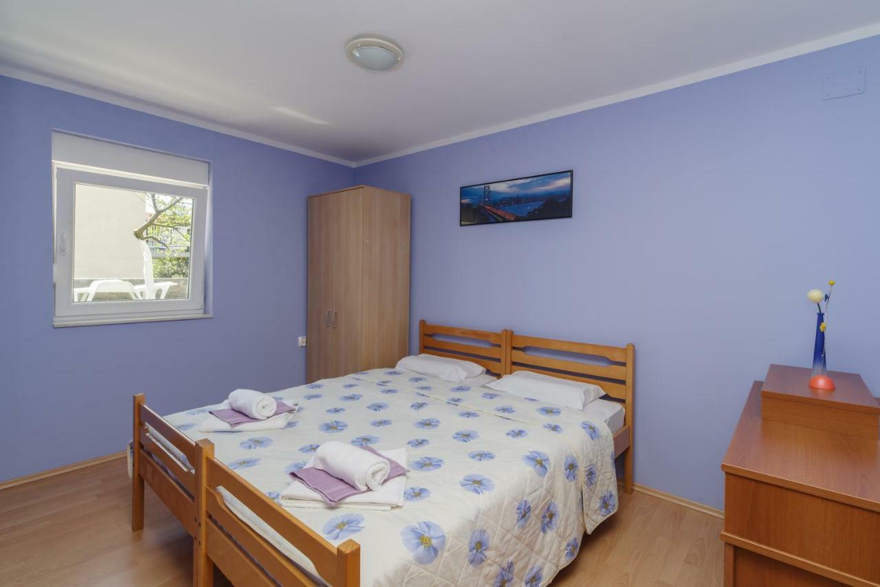 Apartment Sarar Crikvenica Exterior foto
